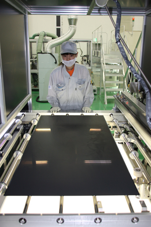 Manufacturing at Solar Frontier. Courtesy Solar Frontier.